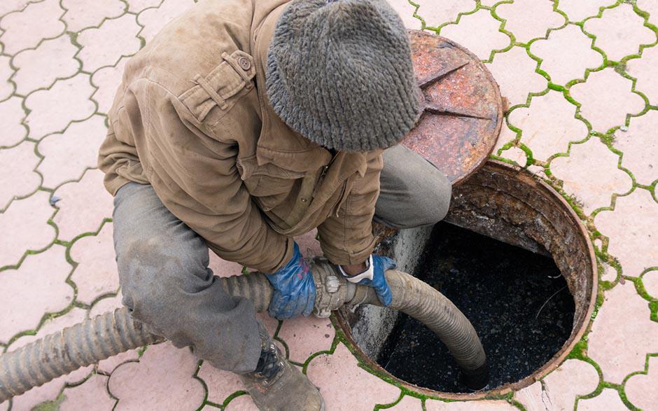pompe déboucheur wc Bondoufle